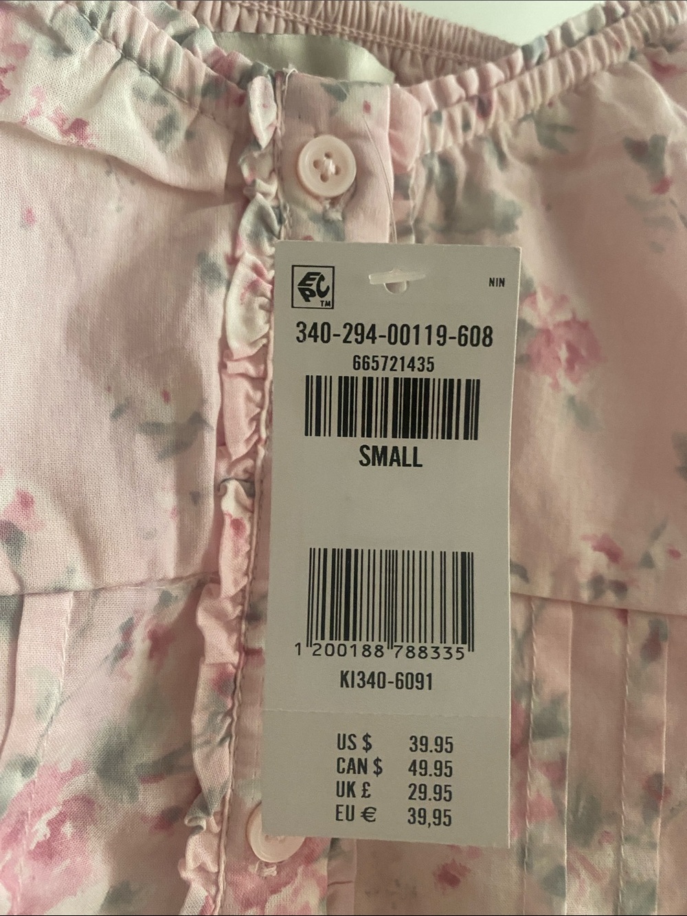 Hollister Pink Floral Pintuck Button-Front Top - Picture 3 of 4